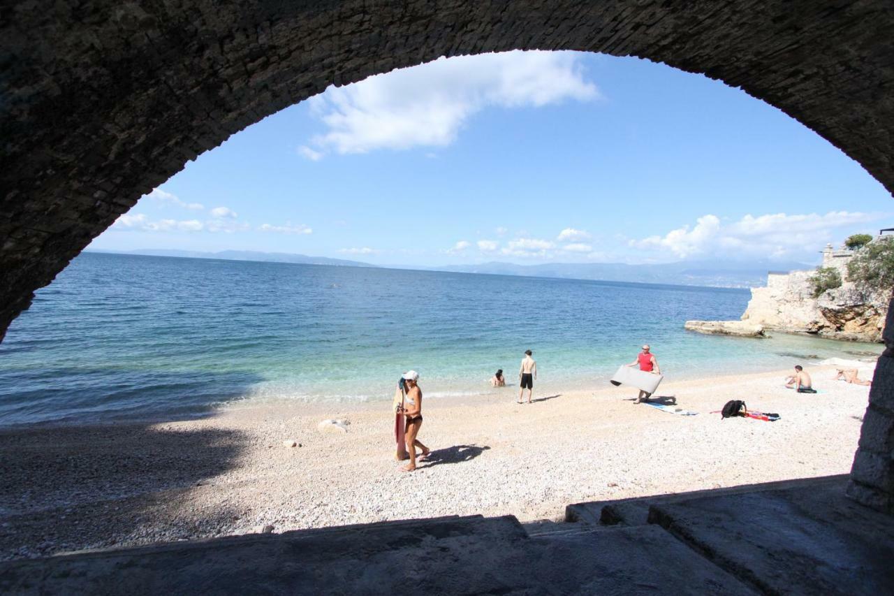 Rijeka With Love Apartment Kültér fotó